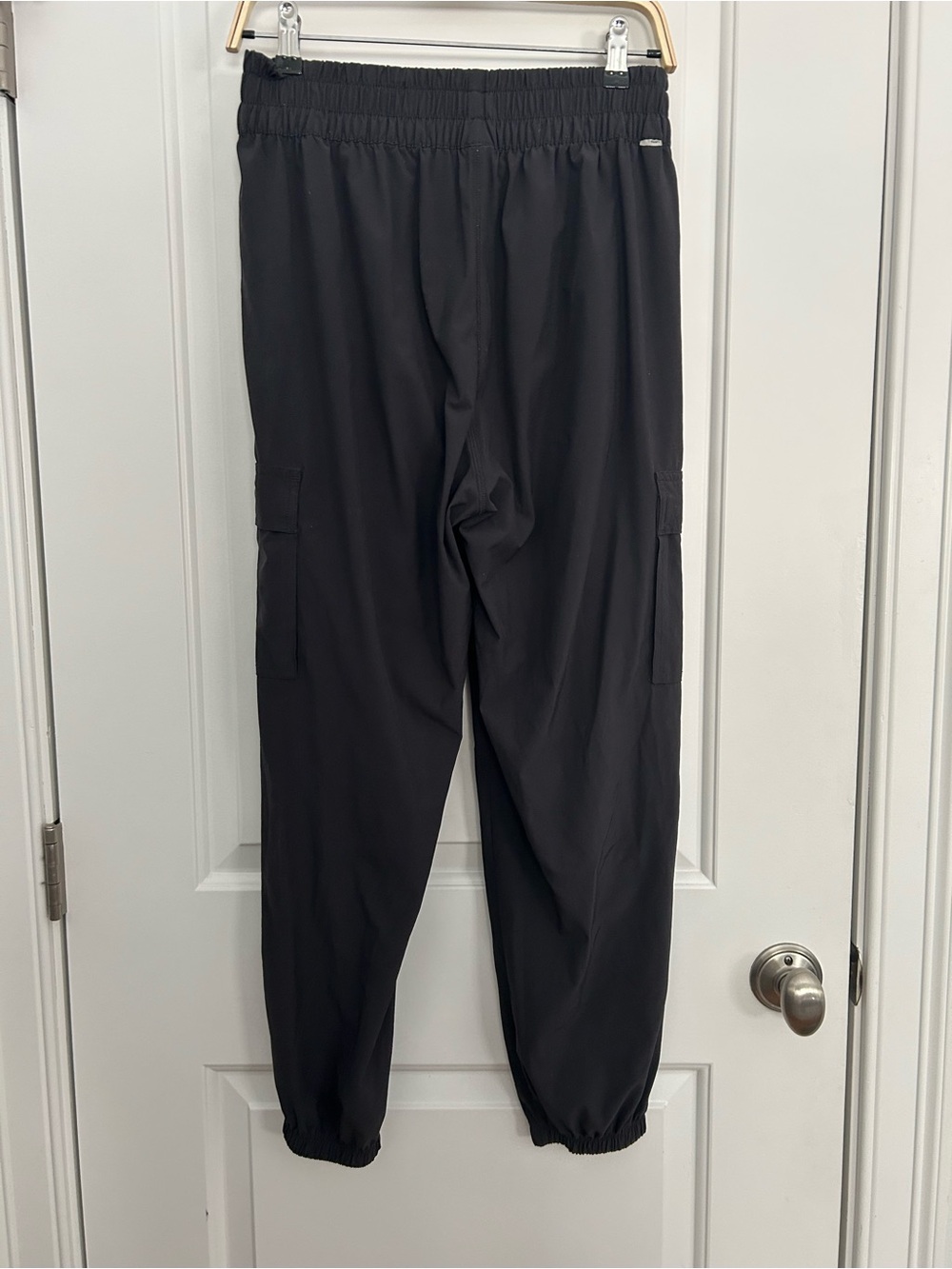 Vuori Gray Athletic Cargo Pocket Joggers - Picture 4 of 6